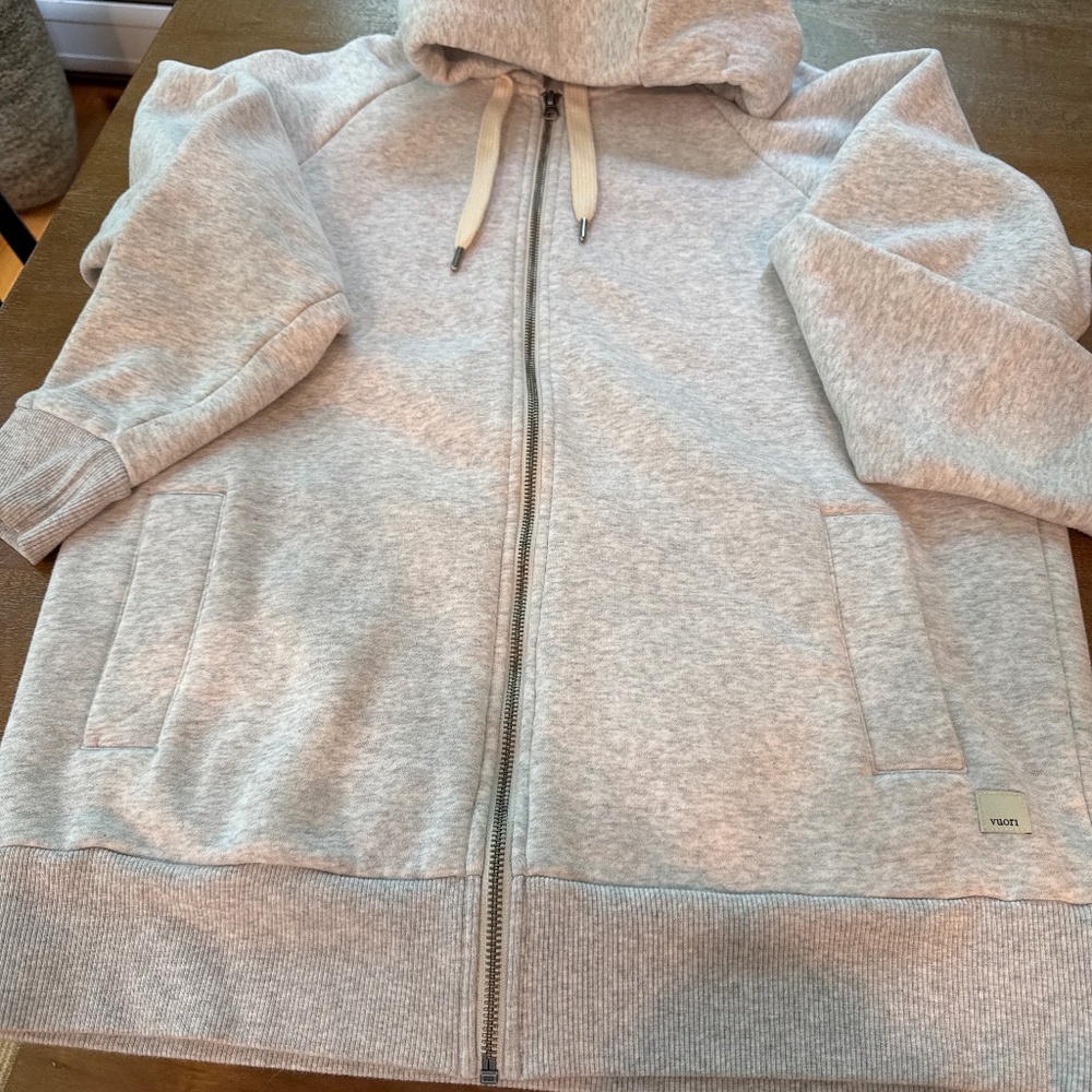 VUORI women’s Restore Long Full Zip Hoodie